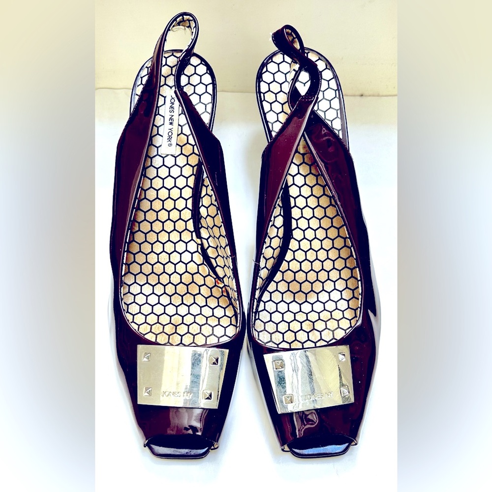 Jones New York purple patent leather Peep Toe Wedge slingback heels 11M